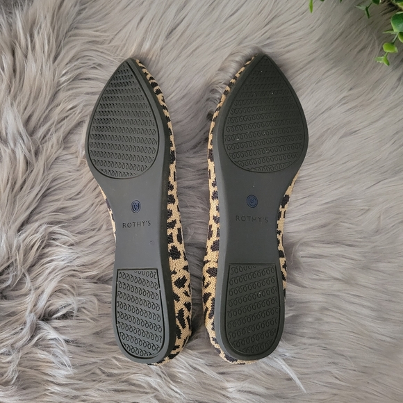 Rothys The Point Retired Leopard Flats Womens Size 8.5 - Picture 14 of 15